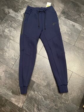 Nike Dark Blue Slim Tech Fleece Joggers